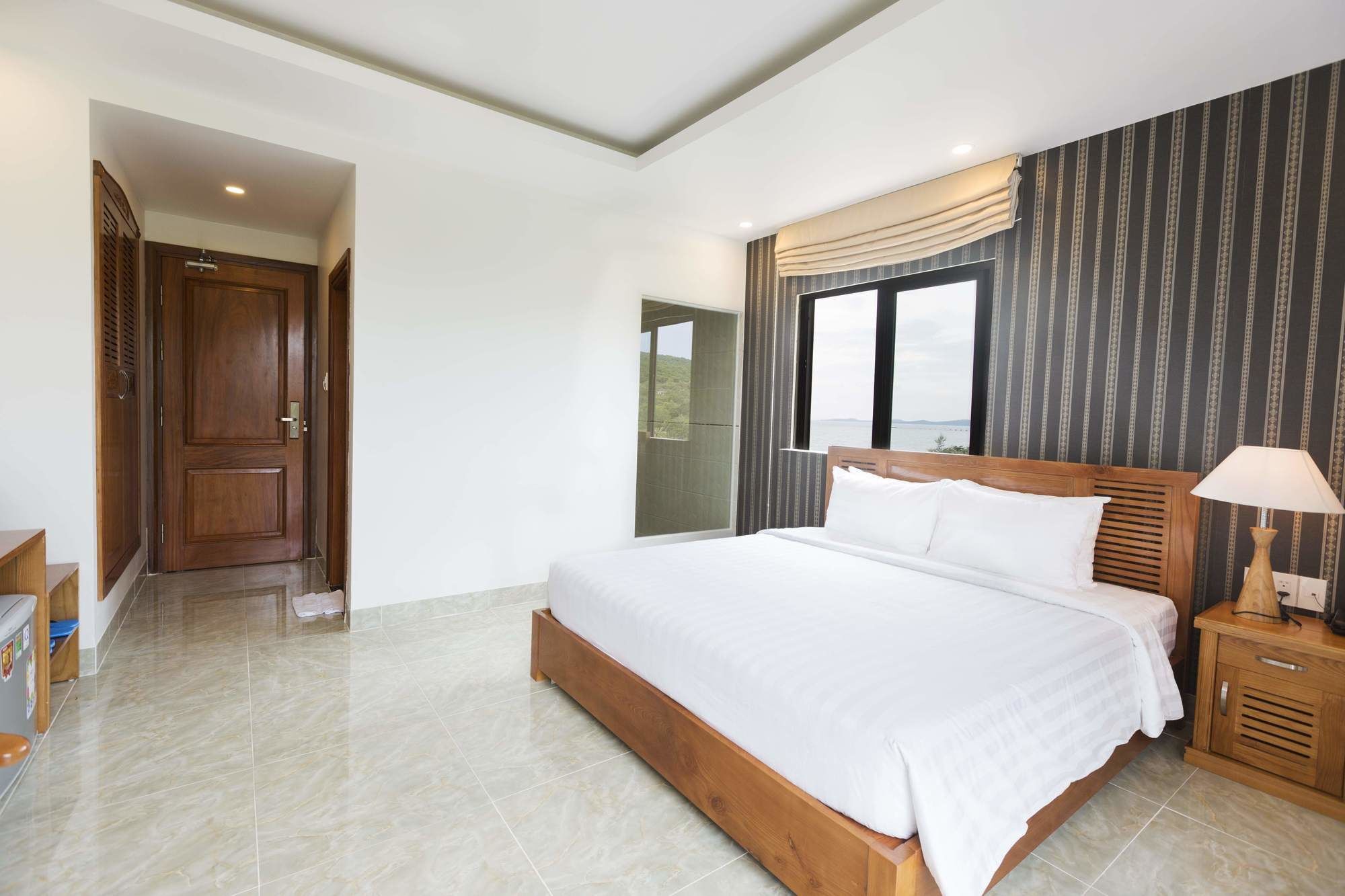 Luxor Boutique Hotel Фу Куок Екстериор снимка